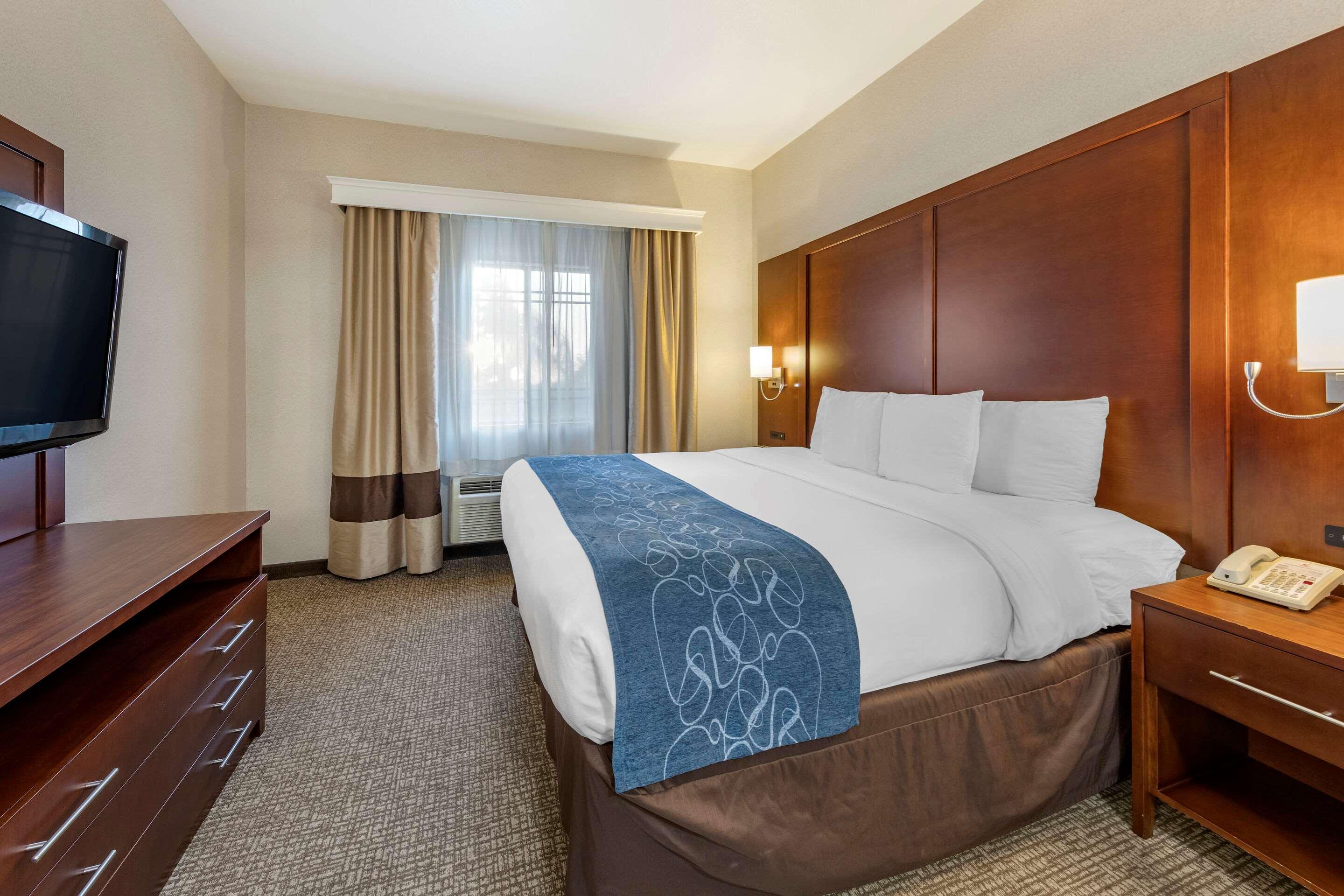 Citrus Suites Redlands Loma Linda Hotel Exterior photo