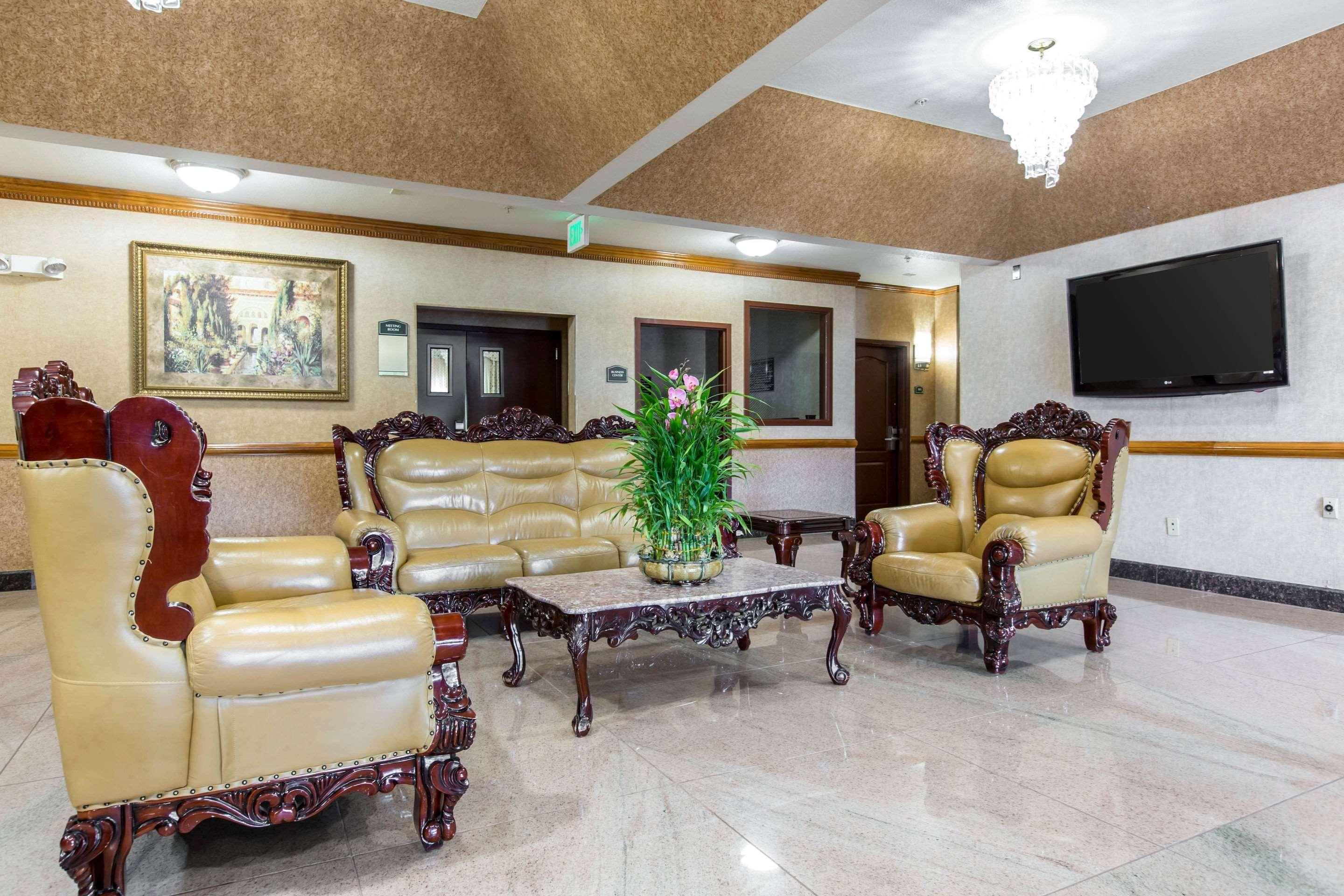 Citrus Suites Redlands Loma Linda Hotel Exterior photo