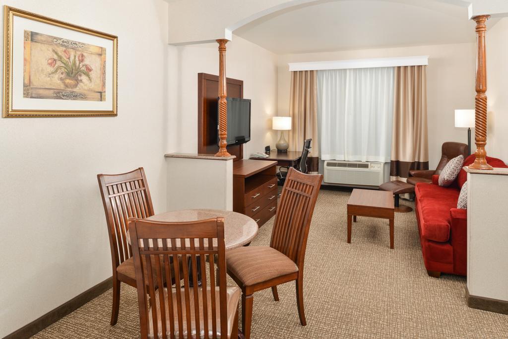 Citrus Suites Redlands Loma Linda Hotel Exterior photo