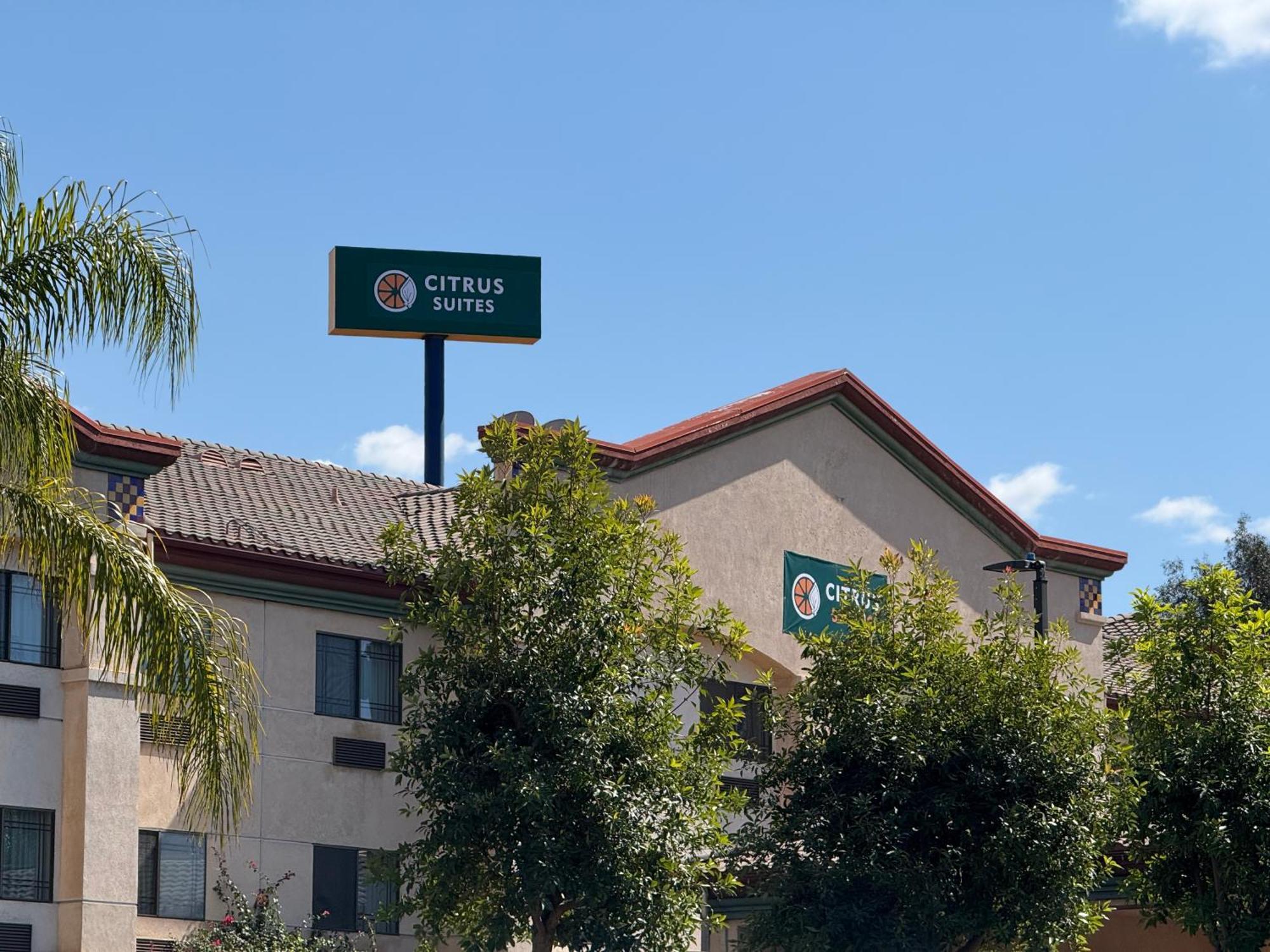 Citrus Suites Redlands Loma Linda Hotel Exterior photo